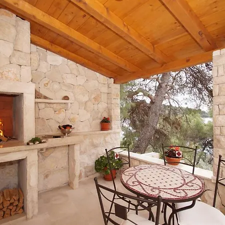 Appartement Pine Tree Zanetic Blato (Korcula)