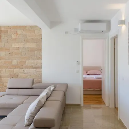 Apartament Pine Tree Zanetic