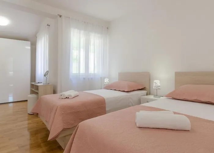 Lägenhet Pine Tree Zanetic Blato (Korcula)