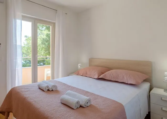 Pine Tree Zanetic Lägenhet Blato (Korcula)