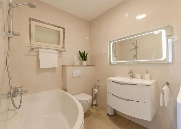 Pine Tree Zanetic * Blato (Korcula)