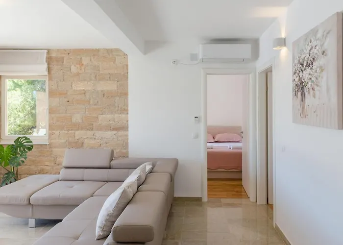 Lägenhet Pine Tree Zanetic